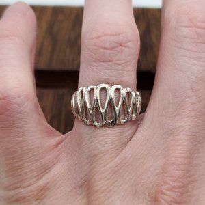 Size 7.75 925 Sterling Silver Cool Rustic Odd Pattern Ring